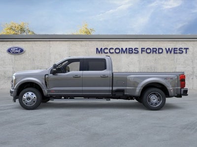 2026 Ford Super Duty F-450 DRW Lariat