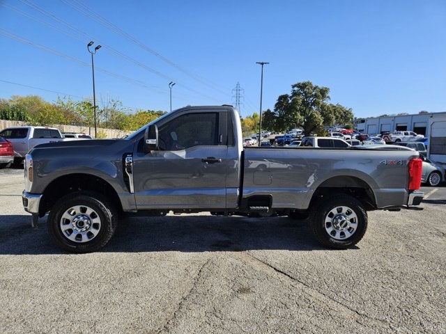 2024 Ford Super Duty F-350 SRW XLT