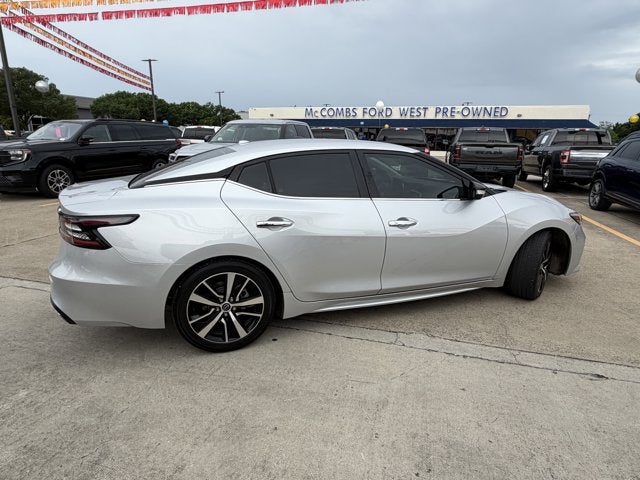 2023 Nissan Maxima SV