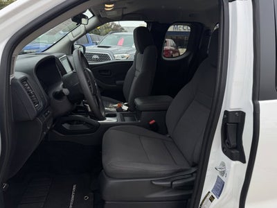 2023 Nissan Frontier S