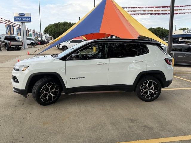 2025 Jeep Compass Limited - Photo 12