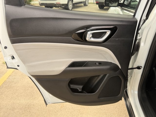 2025 Jeep Compass Limited - Photo 15