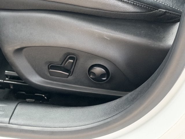 2025 Jeep Compass Limited - Photo 17