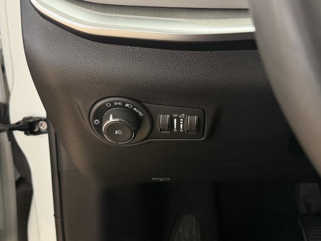 2025 Jeep Compass Limited - Photo 23