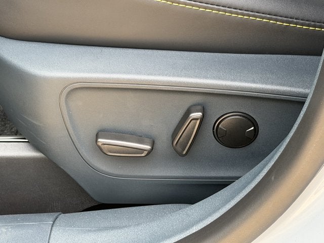 2026 Ford Maverick Lobo High
