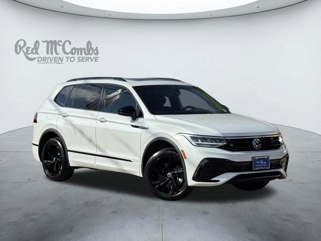 2023 Volkswagen Tiguan SE R-LINE BLACK