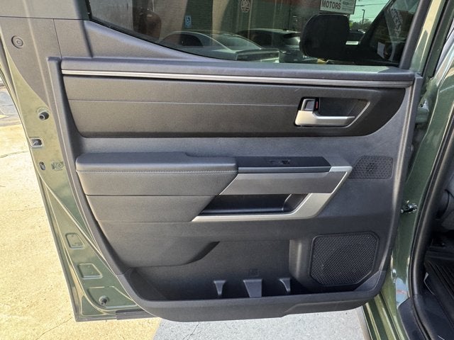 2023 Toyota Tundra 4WD SR5