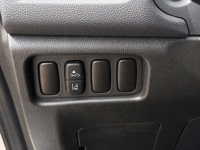 2025 Mitsubishi Outlander Sport LE