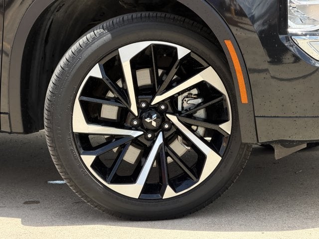 2024 Mitsubishi Outlander SEL Black Edition