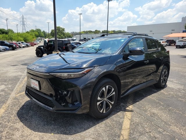 2025 Toyota bZ4X Limited
