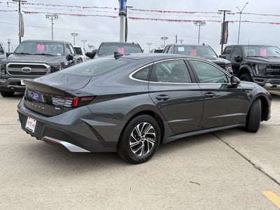 2026 Hyundai Sonata Hybrid Blue