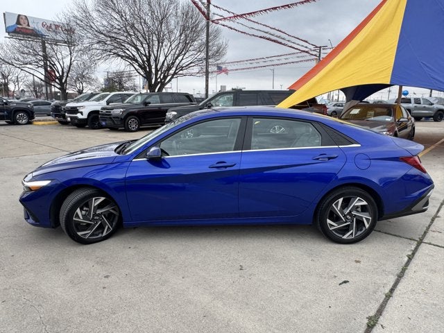 2025 Hyundai Elantra Limited
