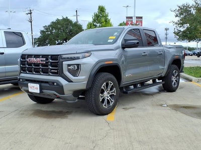 2023 GMC Canyon 4WD AT4
