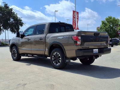 2024 Nissan Titan PRO-4X