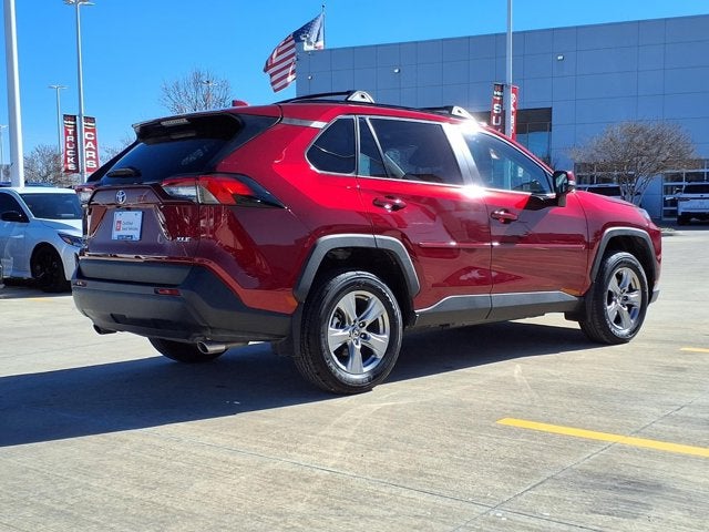 2025 Toyota RAV4 XLE