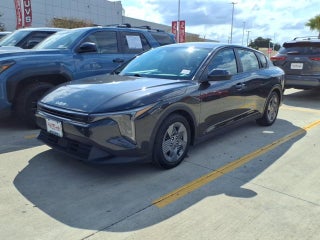 2025 Kia K4 LX