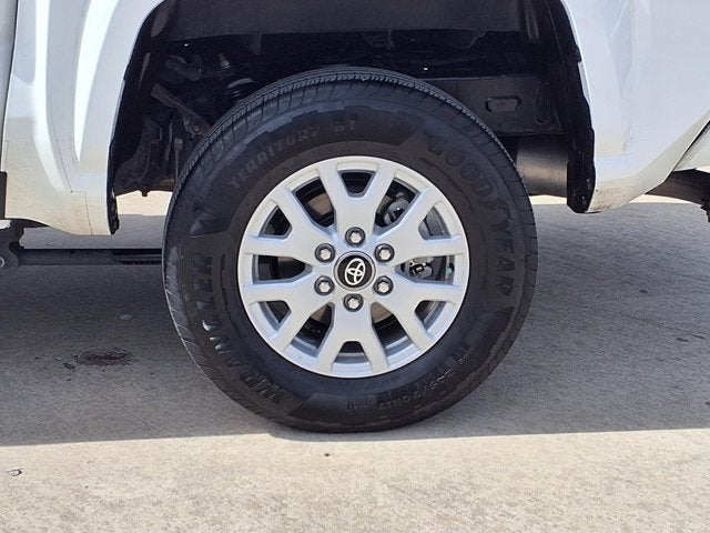 2026 Toyota Tacoma 2WD SR5