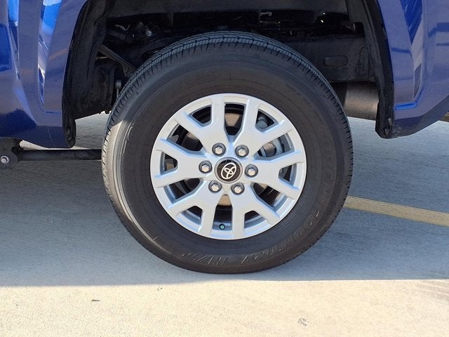 2025 Toyota Tacoma 4WD SR5