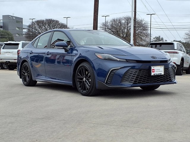 2025 Toyota Camry SE