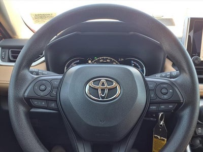 2025 Toyota RAV4 Hybrid LE