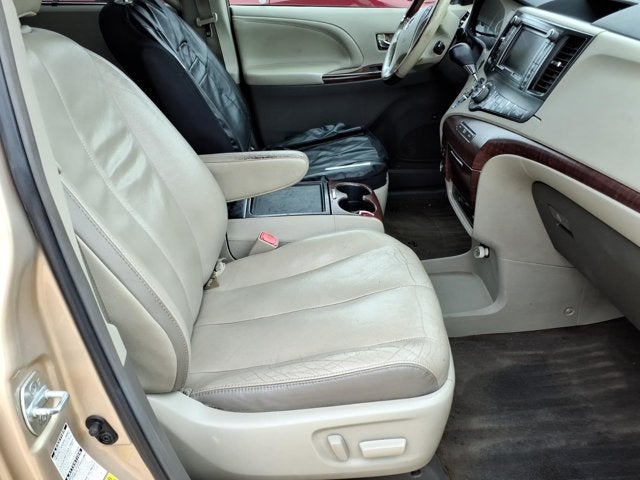 2013 Toyota Sienna Ltd