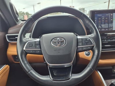 2021 Toyota Highlander Platinum