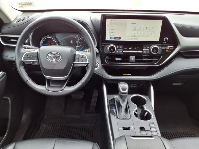 2024 Toyota Highlander Hybrid XLE