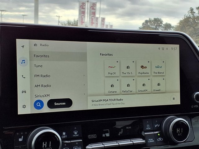 2024 Toyota Highlander Hybrid XLE