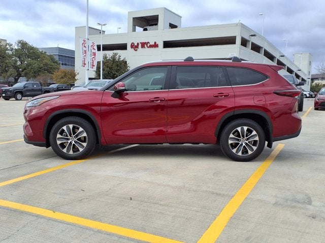 2024 Toyota Highlander Hybrid XLE