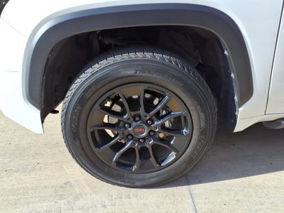 2022 Toyota Tundra 2WD SR5