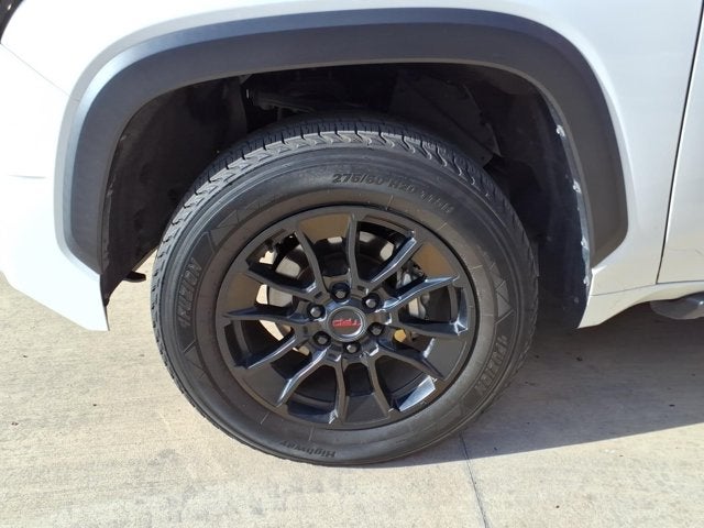 2022 Toyota Tundra 2WD SR5