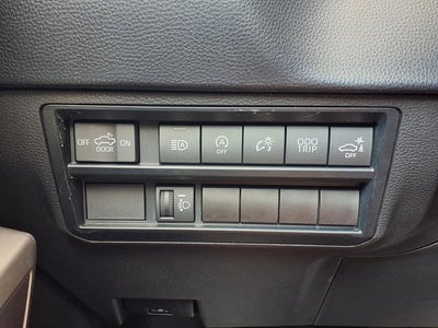 2023 Toyota Tundra 4WD SR5
