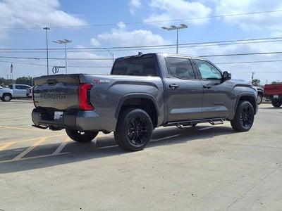 2023 Toyota Tundra 4WD SR5