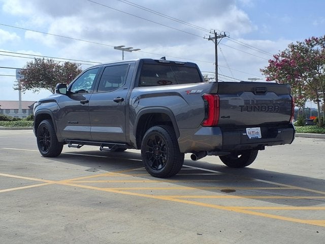 2023 Toyota Tundra 4WD SR5