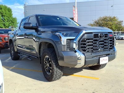 2024 Toyota Tundra 4WD SR5