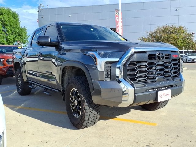2024 Toyota Tundra 4WD SR5