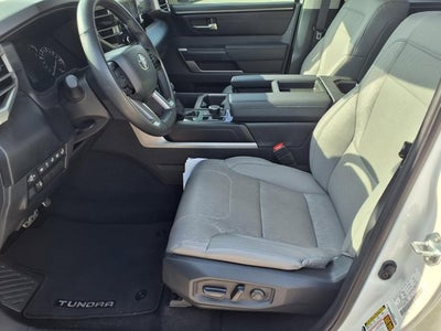 2024 Toyota Tundra 4WD SR5
