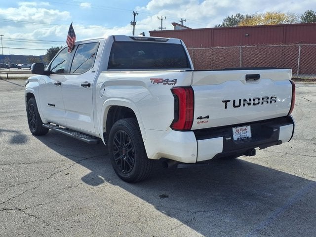 2024 Toyota Tundra 4WD SR5
