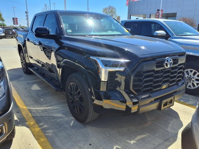 2024 Toyota Tundra 4WD SR5