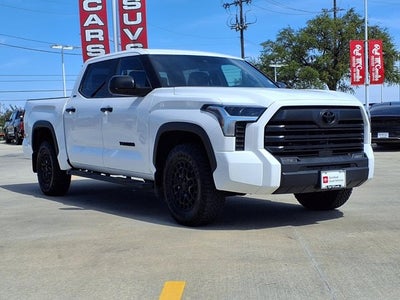 2025 Toyota Tundra 4WD SR5