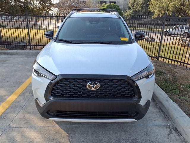 2025 Toyota Corolla Cross LE