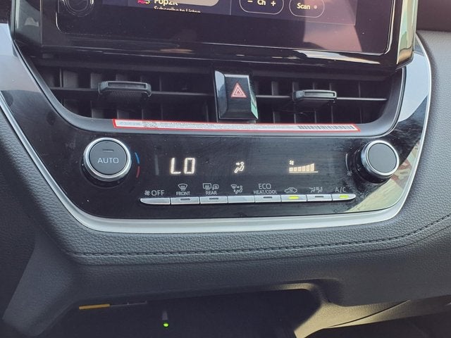 2026 Toyota Corolla Cross Hybrid SE