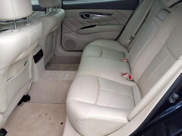 2016 INFINITI Q70L 4DR SDN V6 RWD