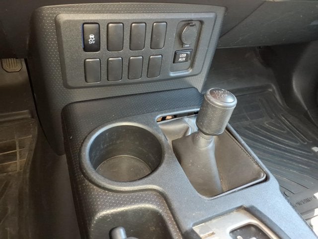 2014 Toyota FJ Cruiser 4DR 4WD AT