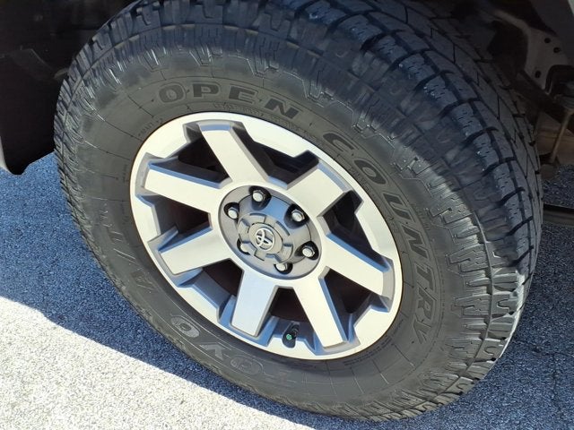 2014 Toyota FJ Cruiser 4DR 4WD AT