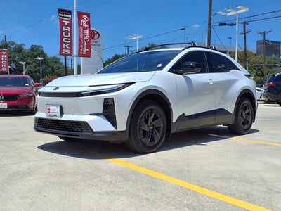 2026 Toyota C-HR SE