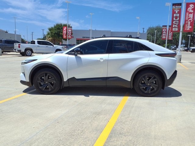 2026 Toyota C-HR SE