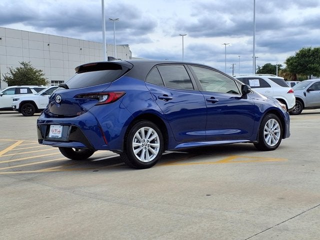 2025 Toyota Corolla Hatchback SE