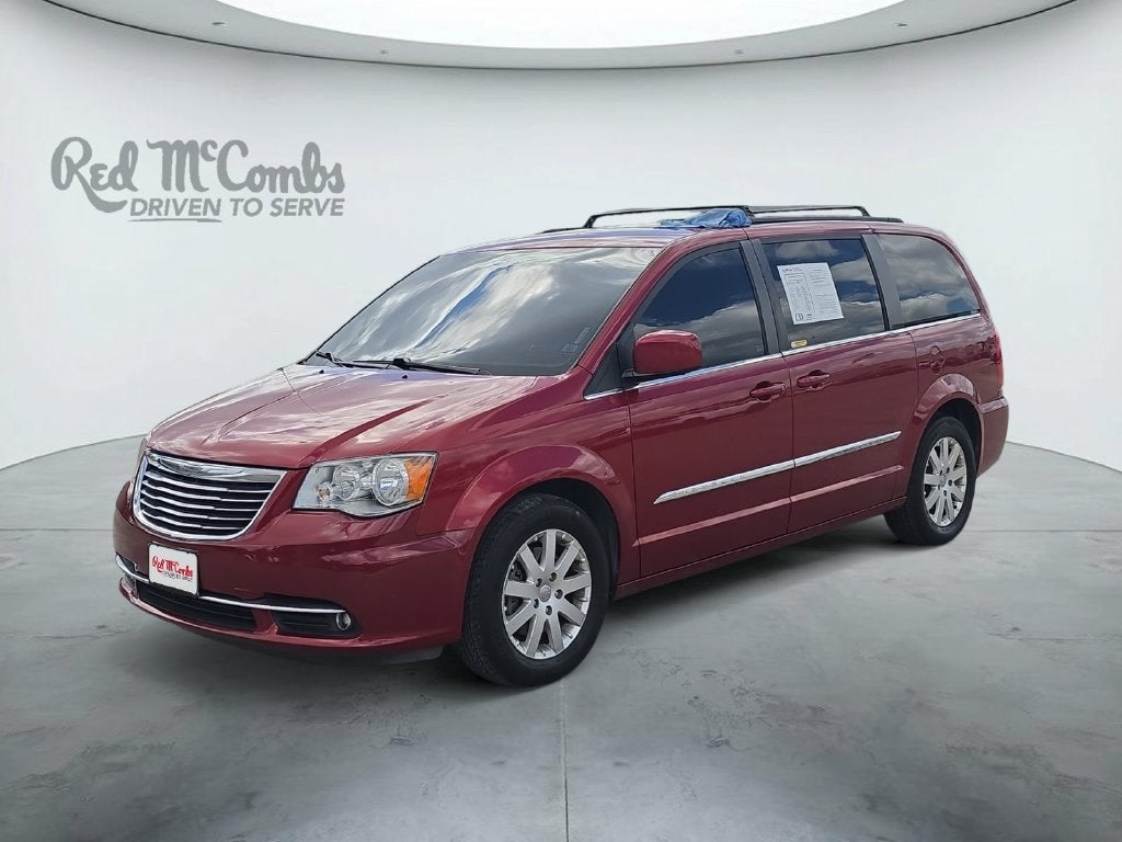 2016 Chrysler Town & Country Touring