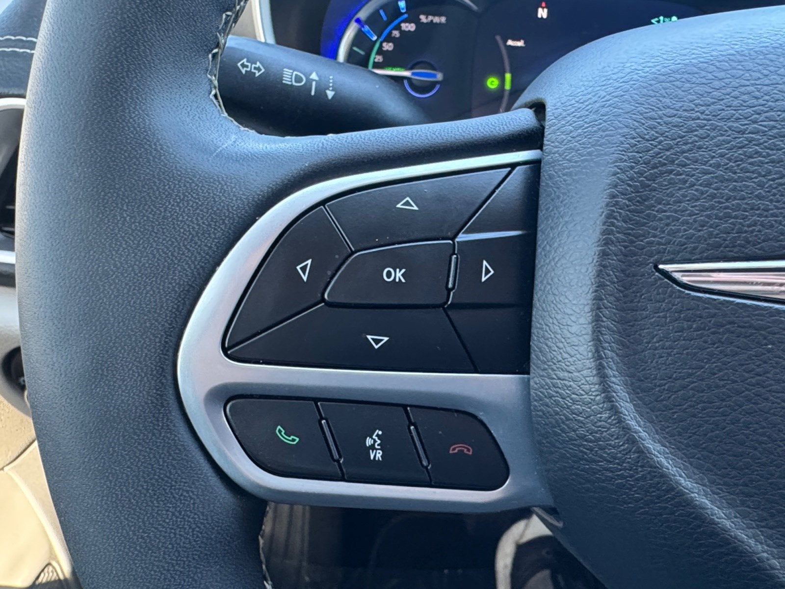 2022 Chrysler Pacifica Hybrid Touring L